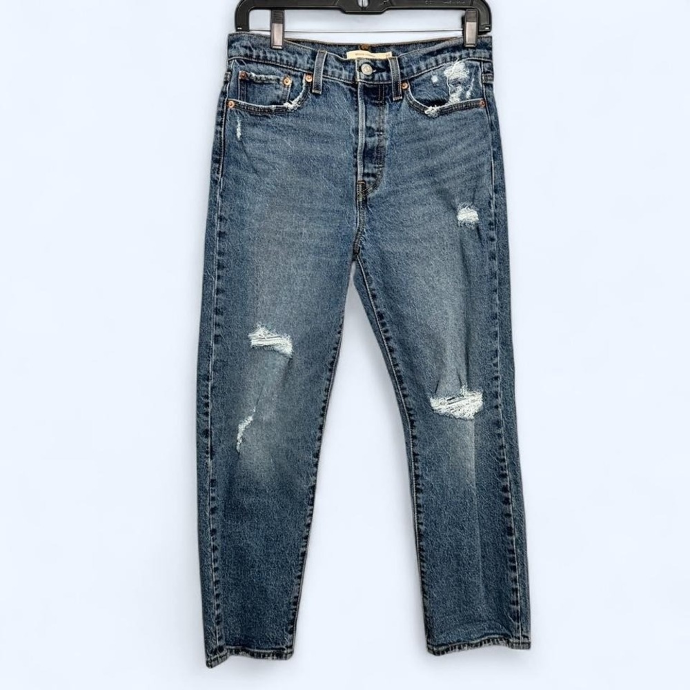 Levi's Wedgie Straight Distressed Jeans Medium Wash Button Fly Women Sz 27 Denim